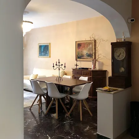 Casa Carlotta Apartment